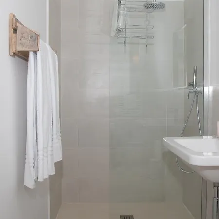 Amare Πανσιόν Numana